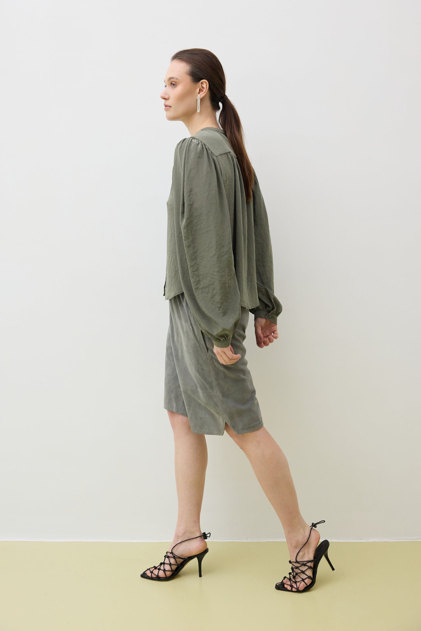 Top 9 Gathered Sleeved Shirt | Dusty Green
