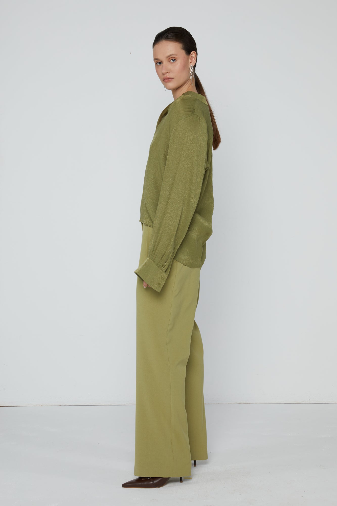Pants 2 Relaxed Fit Trousers | Light Olive