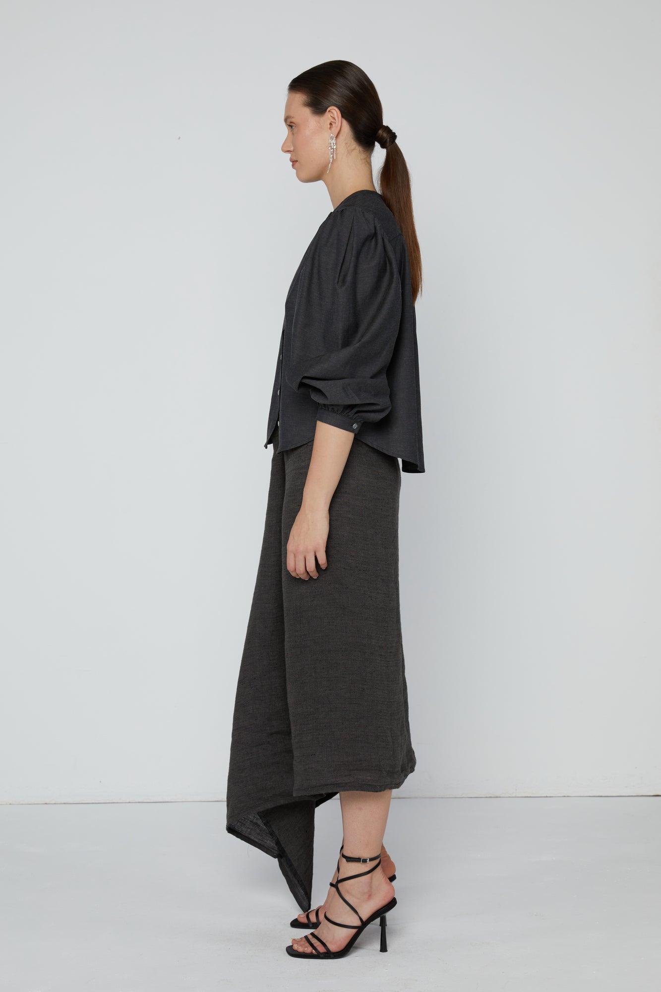 Top 9 Gathered Sleeved Shirt | Grey