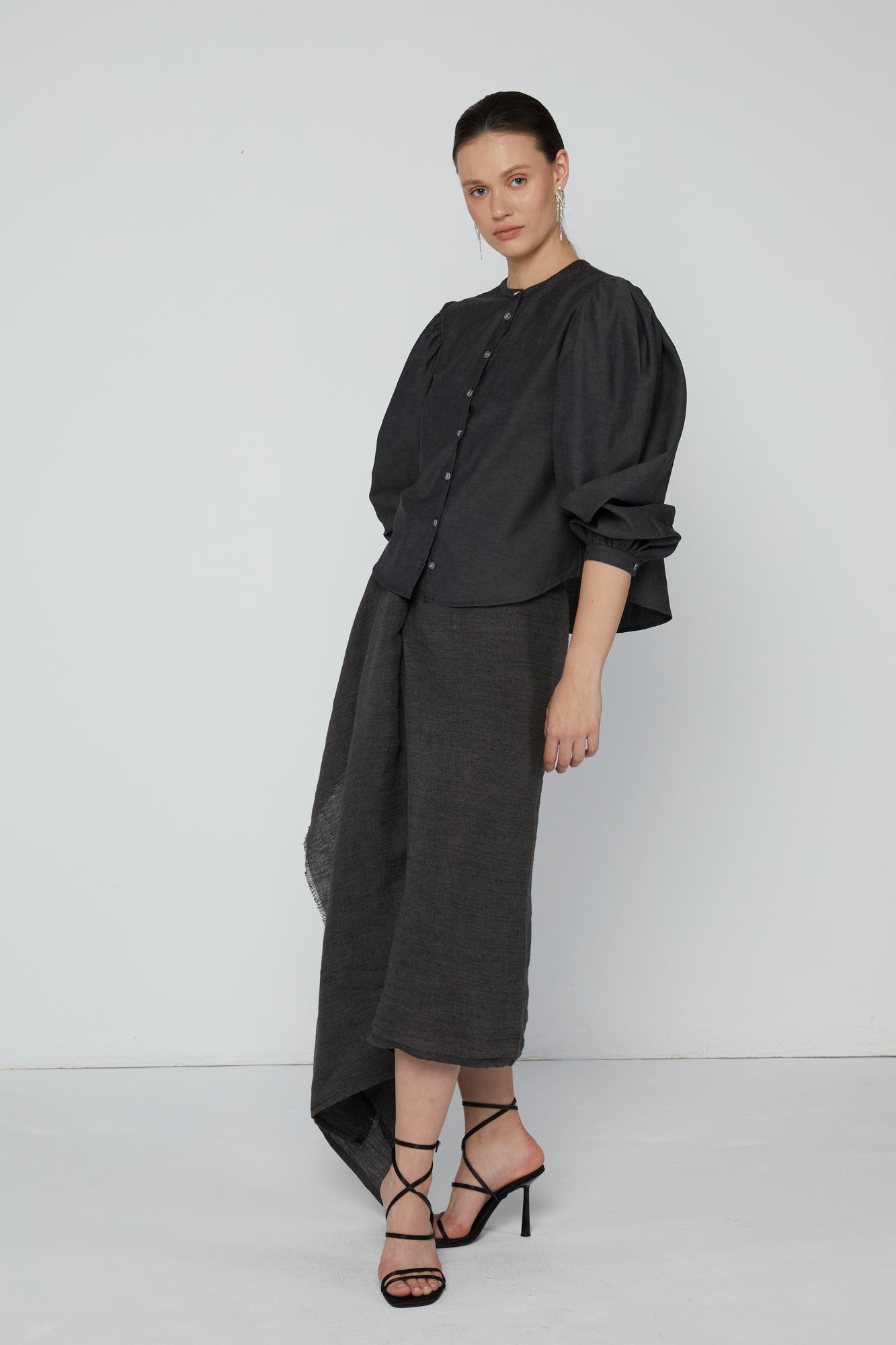 Top 9 Gathered Sleeved Shirt | Grey