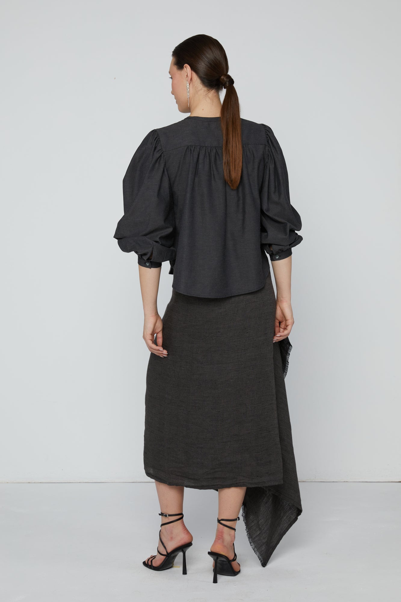 Top 9 Gathered Sleeved Shirt | Grey