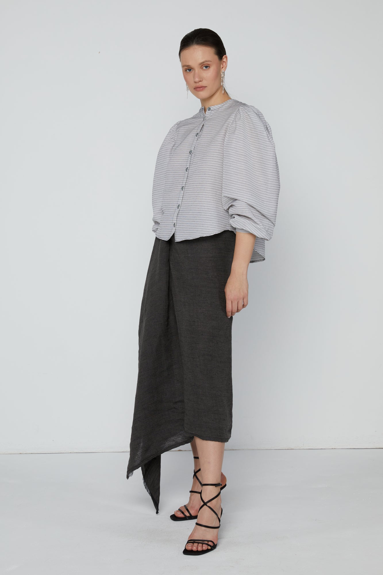 Top 9 Gathered Sleeved Shirt | White